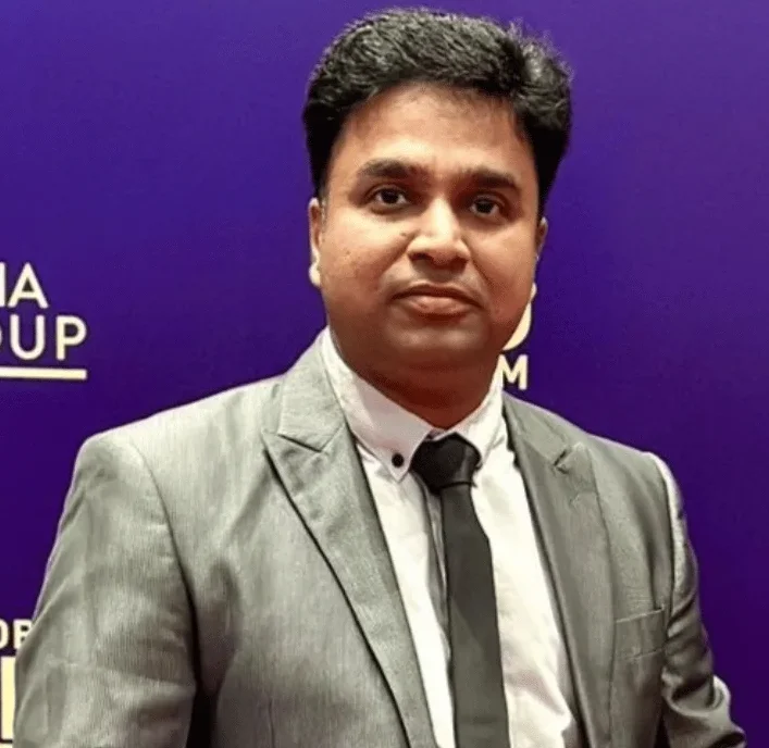 Dr. Lenish Kannan